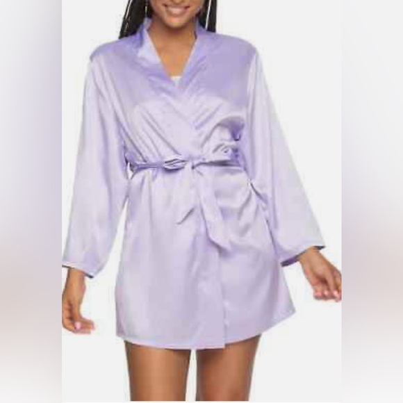 Felina Purple Robe - Picture 2 of 12